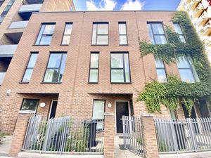 Photo 11- click for photo gallery